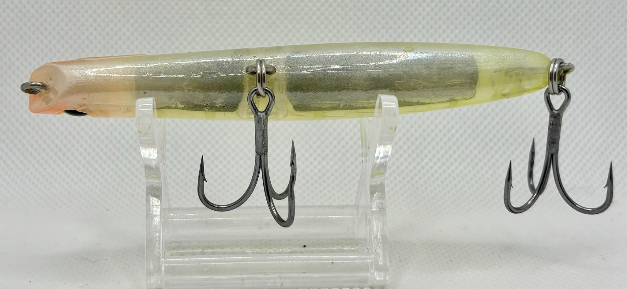 ima YOICHI 99 99mm Chartreuse Orange – side profile showing body shape and factory trebles