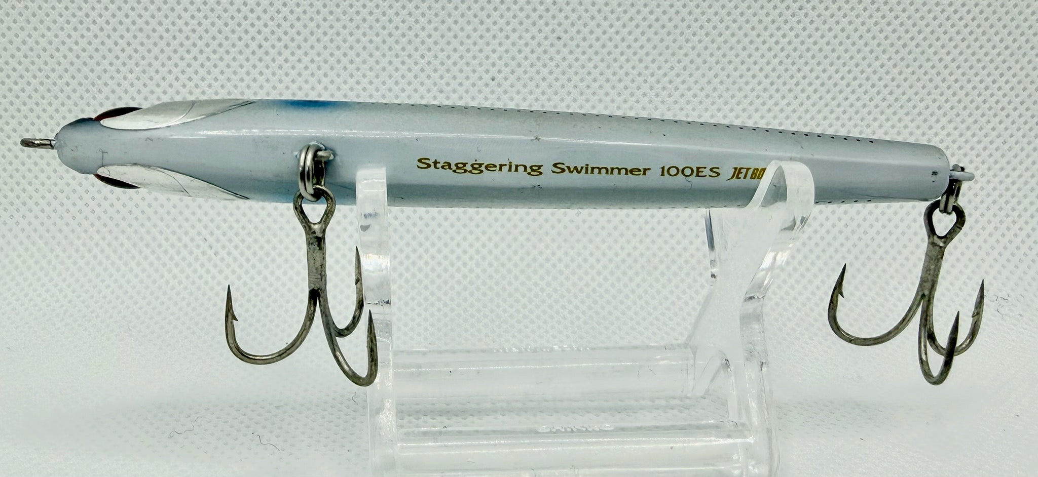 Jetboil Staggering Swimmer 100ES – side showing Staggering Swimmer 100ES JET BO model script on silver body