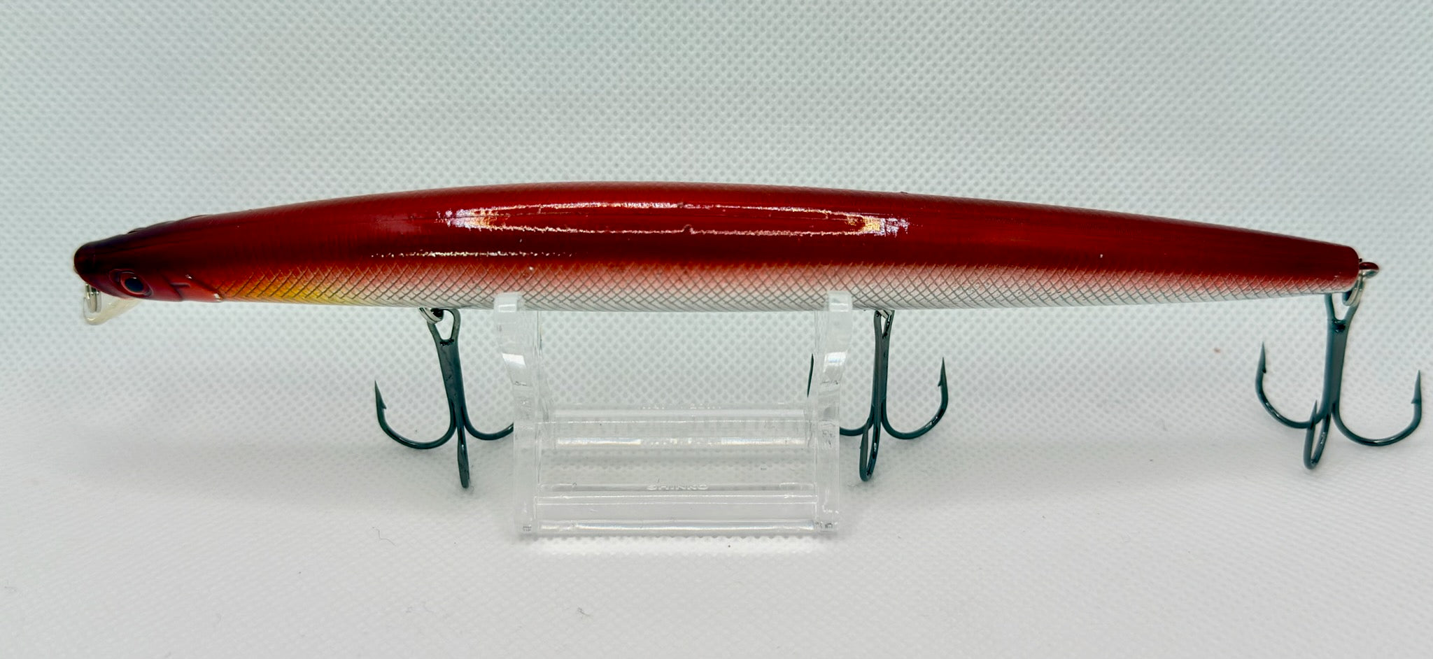 Japanese Long Cast Minnow 170mm – deep red colourway side view with trebles