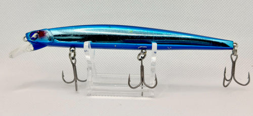 Blue Blue Blooowin! 140S 140mm Blue Chrome – side view with hooks fitted