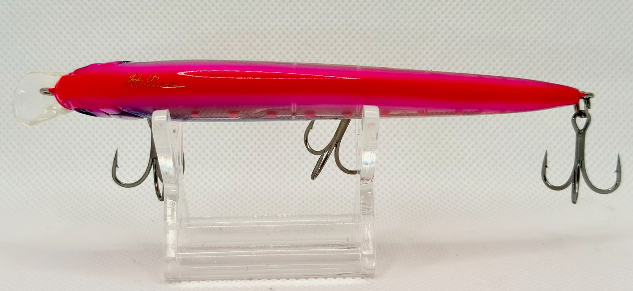 Y.K. Lure X-90 Long Minnow 115mm Pink Chrome – top view