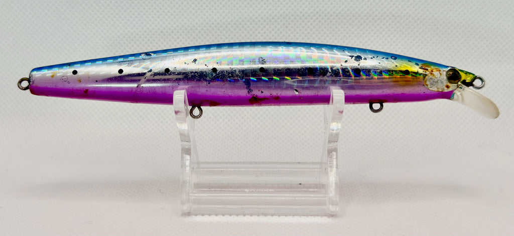 Shimano Silent Assassin 129F AR-C 130mm Blue Sardine Pink Belly – reverse side